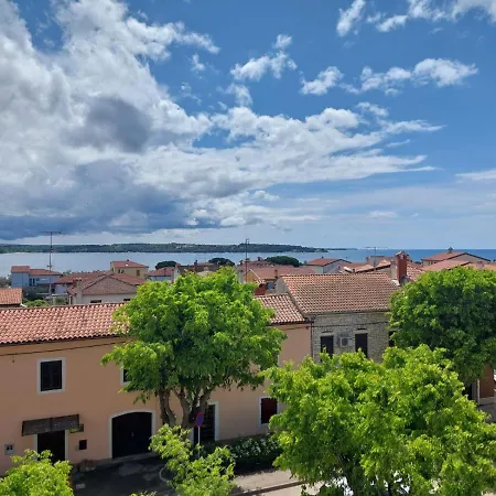 Appartement Mary Sea View & Private Parking Novigrad Istria
