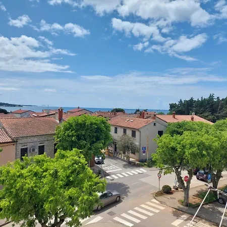 Appartement Mary Sea View & Private Parking